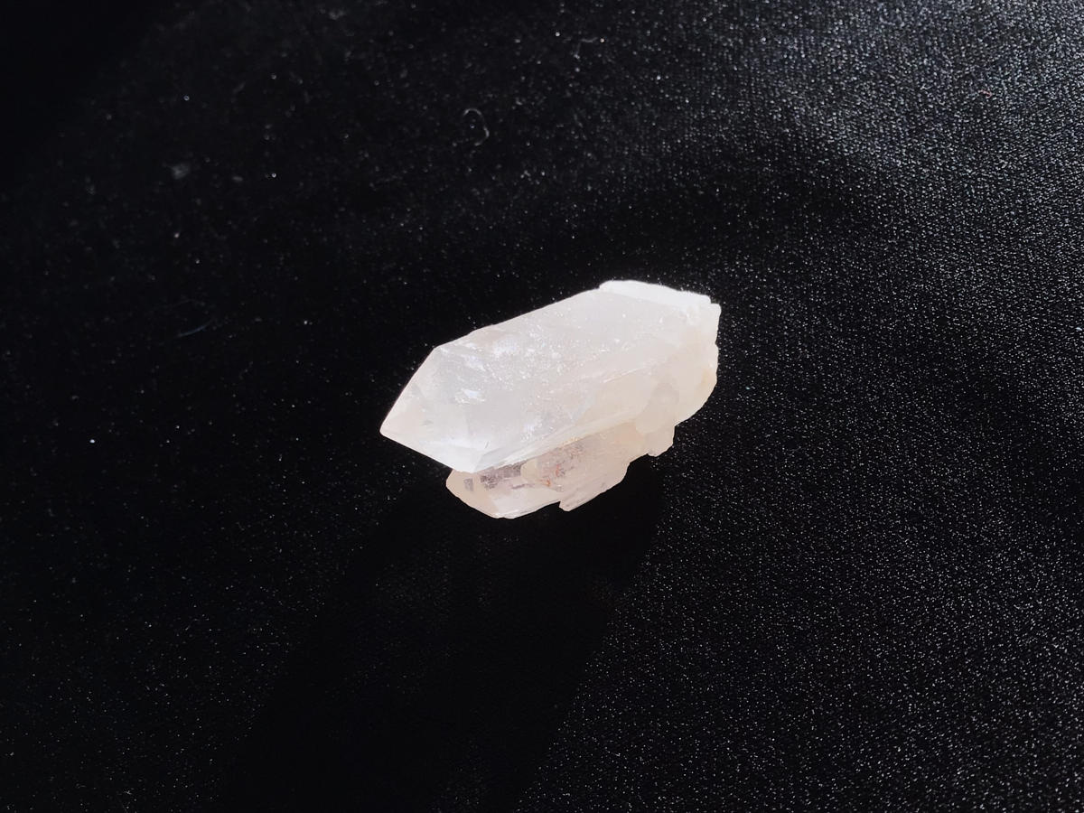 4-hi-ku-250327-26-ヒマラヤ水晶原石 クル産［No.26］IMG_0977.jpg