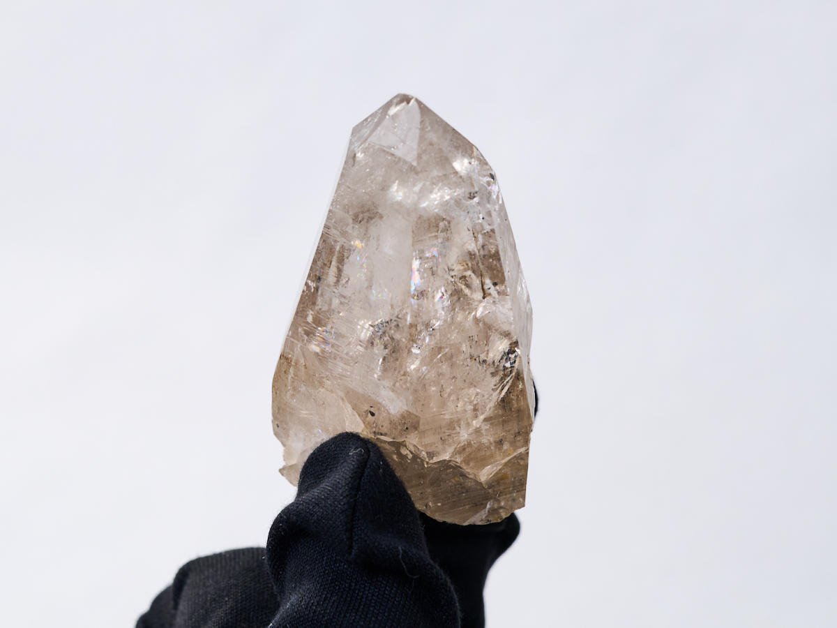6-hi-sk-914-1-スカルドゥ産　スモーキー水晶（ヒマラヤ）（虹入）［No.1］_DSC6386.jpg