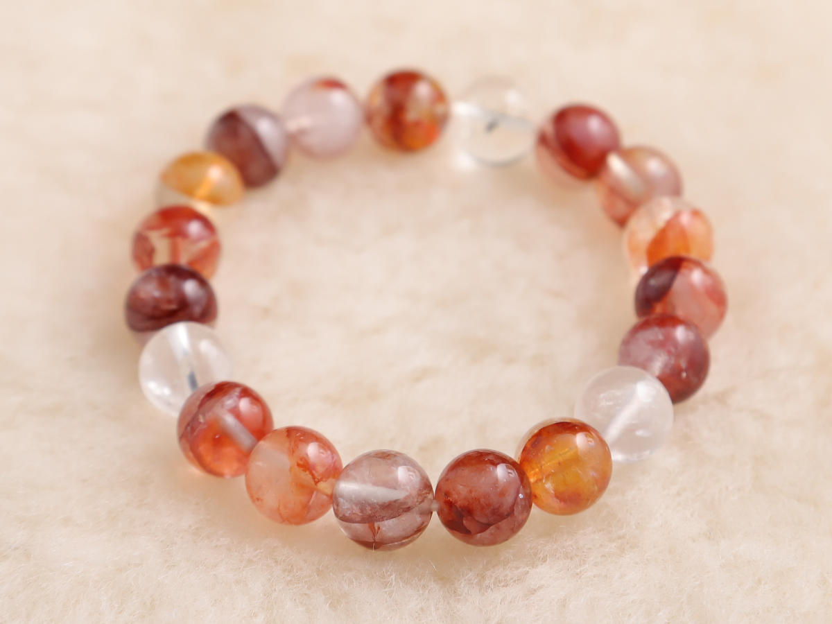 1-br-5-11-2-ヒマラヤレッドクォーツ・ブレスレット（約10mm玉）［No.2］IMG_2220.jpg