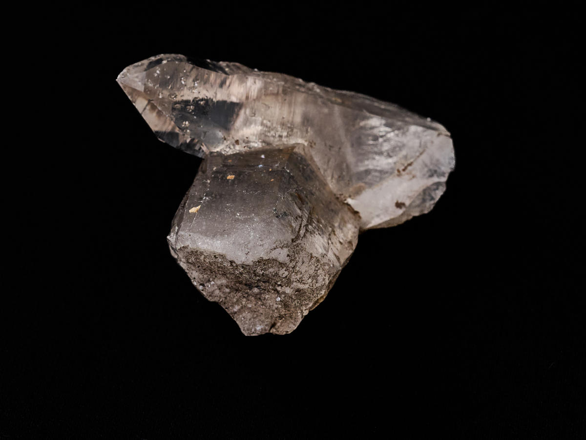 7-hi-sk-914-2-スカルドゥ産　スモーキー水晶（ヒマラヤ）（貫入状）［No.2］_DSC6399.jpg