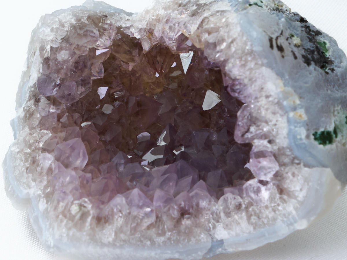 3-am-5-11-1-ラベンダーアメシスト（ジオード型　晶洞）［No.1］_DSC5824.jpg