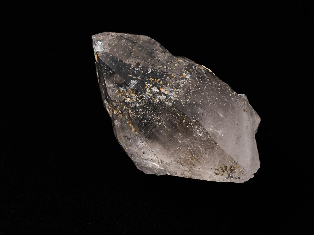 2-hi-sk-914-3-スカルドゥ産　スモーキー水晶（ヒマラヤ）（虹入）［No.3］_DSC6408.jpg
