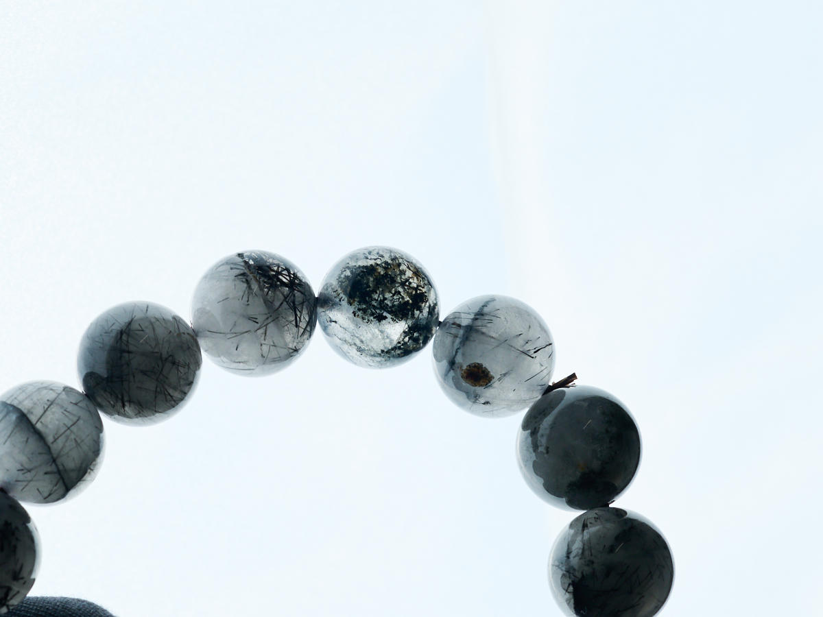 4-ca-br-512-3-ブラックトルマリン入り水晶・ブレスレット（約12mm玉）［No.3］_DSC5389.jpg