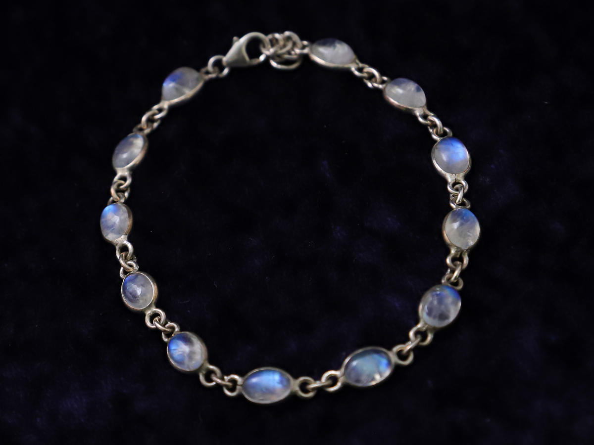 1-br-5-10-1-ブルームーンストーン・ブレスレット［No.1］IMG_5188.jpg