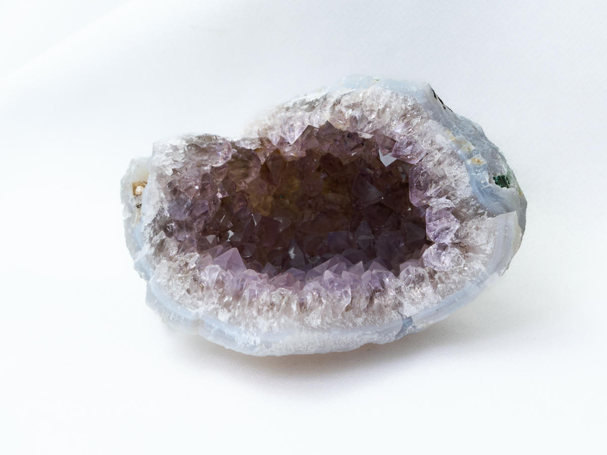 1-am-5-11-1-ラベンダーアメシスト（ジオード型　晶洞）［No.1］_DSC5834.jpg