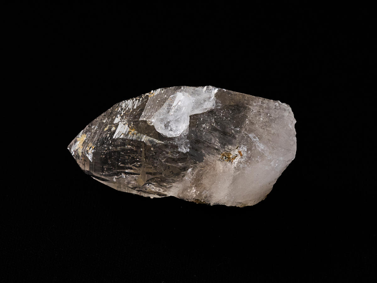 3-hi-sk-914-3-スカルドゥ産　スモーキー水晶（ヒマラヤ）（虹入）［No.3］_DSC6409.jpg