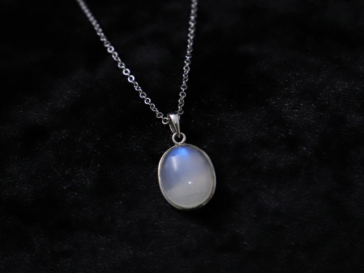 2-pt-510-3-ブルームーンストーン・ペンダント［No.3］IMG_5191.jpg