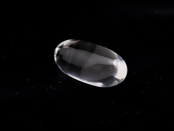 600-hi-ta-9-ヒマラヤ水晶　Aグレード・楕円形［No.9］IMG_2164.jpg