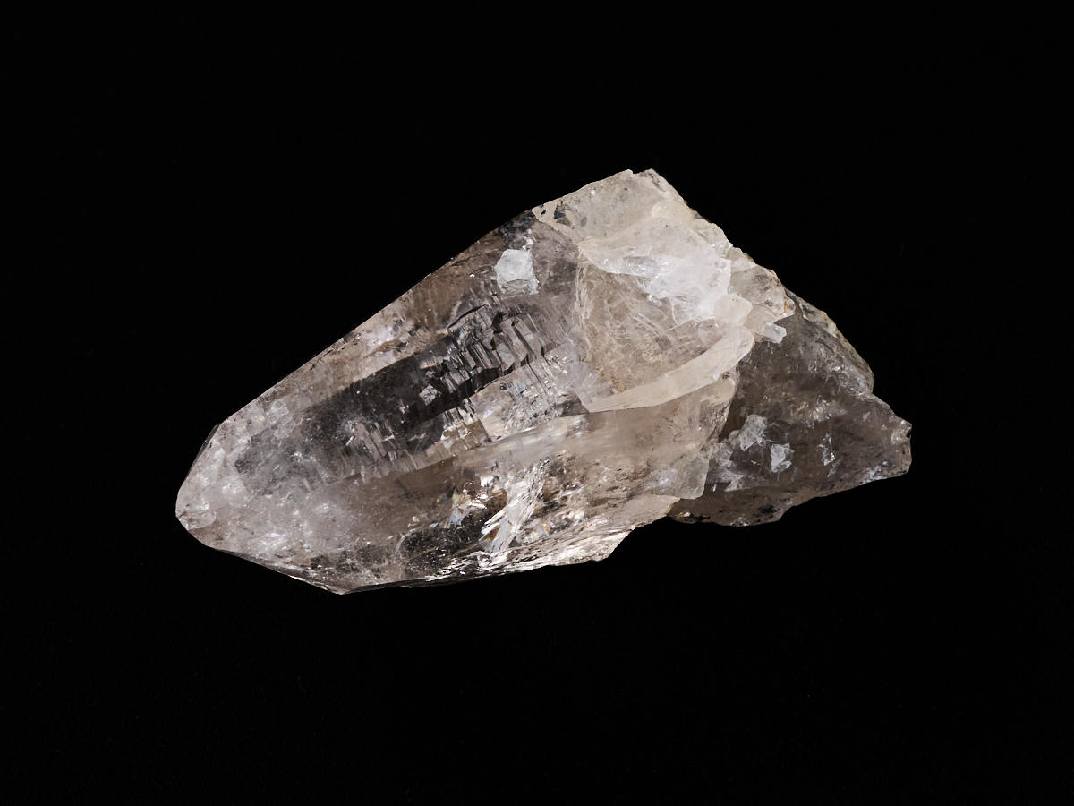 9-hi-sk-914-1-スカルドゥ産　スモーキー水晶（ヒマラヤ）（虹入）［No.1］_DSC6391.jpg