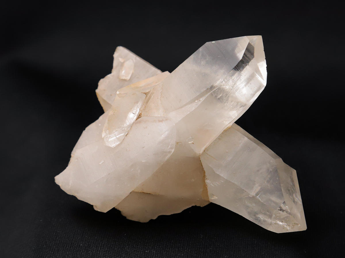 3-hi-pa-250706-18-ヒマラヤ水晶　パルギ産　クロス水晶［No.18］IMG_8631.jpg