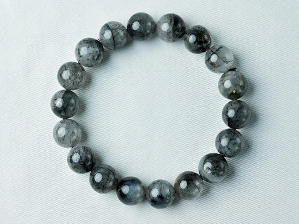 600-ca-br-512-3-ブラックトルマリン入り水晶・ブレスレット（約12mm玉）［No.3］_DSC5385.jpg