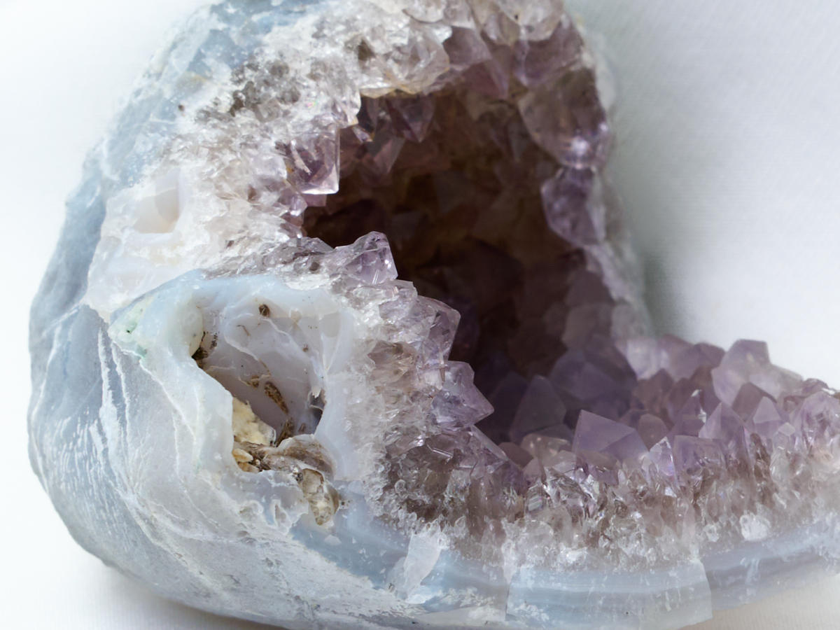 9-am-5-11-1-ラベンダーアメシスト（ジオード型　晶洞）［No.1］_DSC5835.jpg