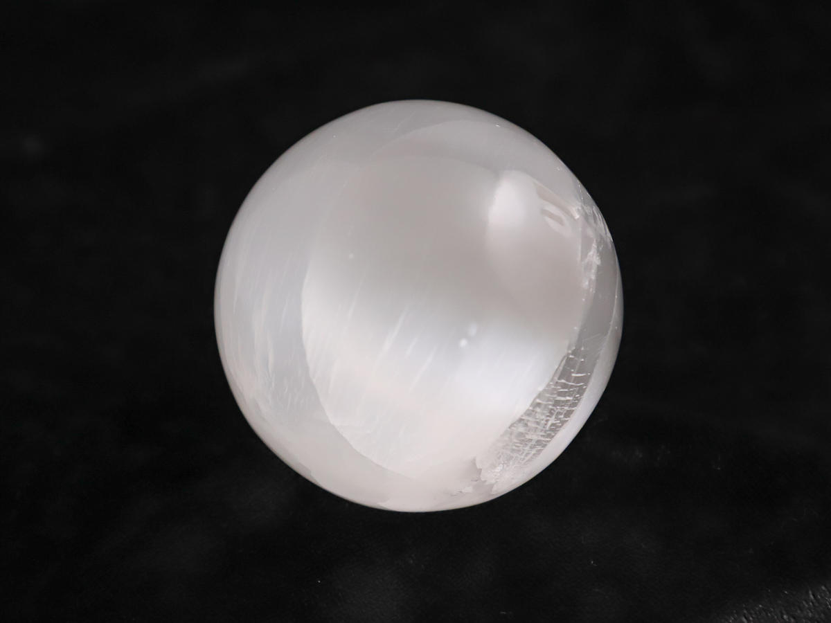 4-se-5-11-2-セレナイト丸玉［No.2］IMG_2099.jpg