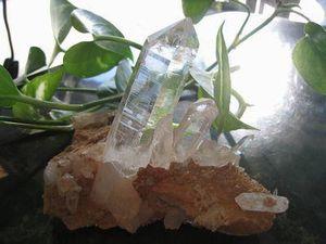 himalayan_crystal_image-s5-300.jpg