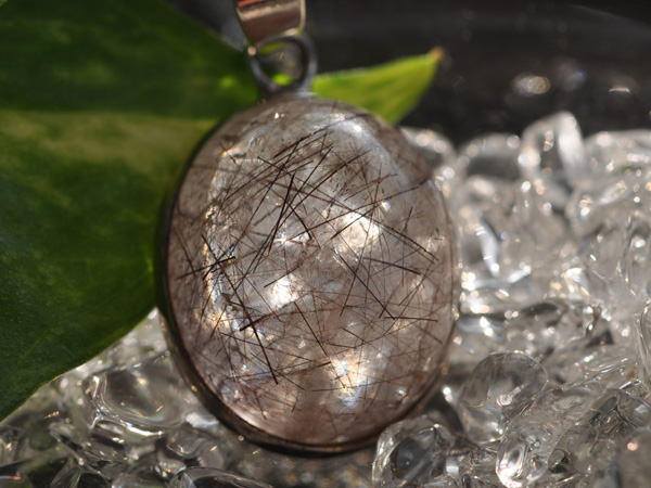rutilated-quartz-3-600-2.jpg rutilated-quartz-3-600-2.jpg