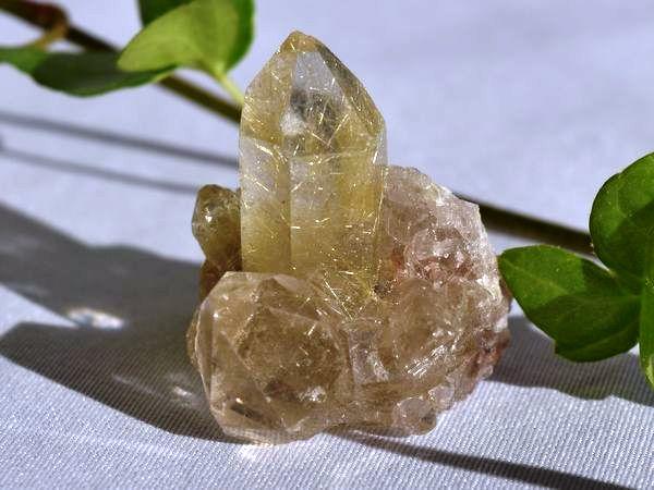 rutilated_quartz_5-600.jpg rutilated_quartz_5-600.jpg