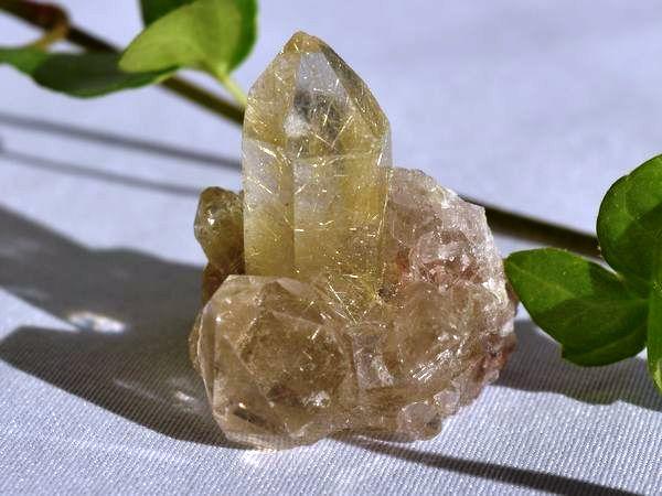 rutilated_quartz_5-600.jpg